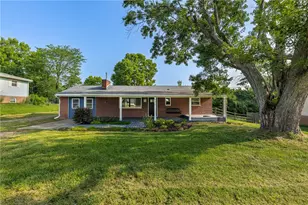 8456 Ora Ln, Middletown, OH 45042 - Photo 1