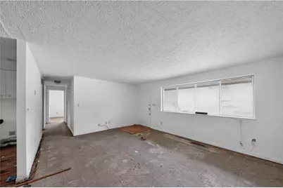2196 Owendale Drive, West Carrollton, OH 45439 - Photo 9