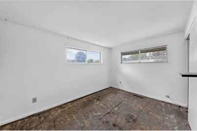 2196 Owendale Drive, West Carrollton, OH 45439 - Photo 13