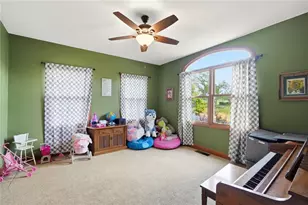 185 Woods Edge Ct, Union Twp, OH 45177 - Photo 17