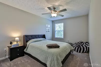 1223 Waterbury Drive, Franklin, OH 45005 - Photo 27