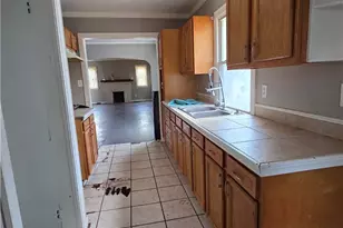 445 E Siebenthaler Ave, Dayton, OH 45405 - Photo 7