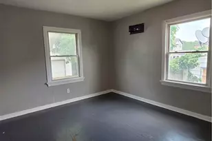 445 E Siebenthaler Ave, Dayton, OH 45405 - Photo 9