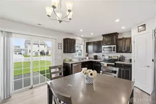 4351 Pimlico Pl, Huber Heights, OH 45424 - Photo 29