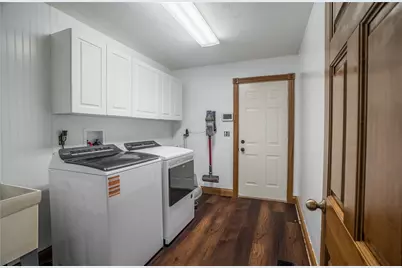 815 W Eva Circle, Springfield Twp, OH 45504 - Photo 27