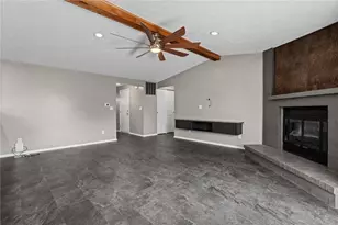 8289 Mill Spring Pl, Huber Heights, OH 45424 - Photo 13