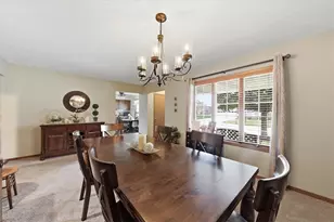 1045 Bradford Dr, Springfield, OH 45503 - Photo 5