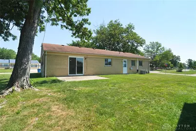 7342 Belle Plain Drive, Huber Heights, OH 45424 - Photo 19