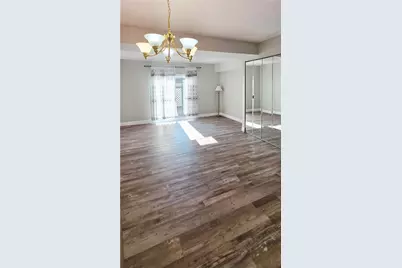 2016 S Breiel Boulevard, Middletown, OH 45044 - Photo 1