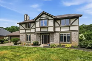3468 Fairwood Dr, Beavercreek, OH 45432 - Photo 3
