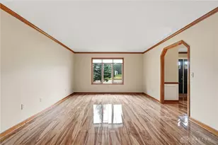 3468 Fairwood Dr, Beavercreek, OH 45432 - Photo 9
