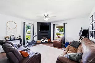 102 W Pike St, Christiansburg, OH 45389 - Photo 15
