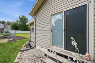 102 W Pike St, Christiansburg, OH 45389 - Photo 57