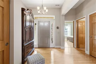 630 Carrick Dr, Washington Twp, OH 45458 - Photo 5