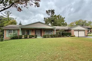 2101 Tullis Dr, Middletown, OH 45042 - Photo 1