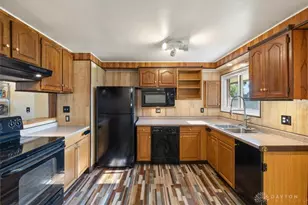 5745 Harshmanville Rd, Huber Heights, OH 45424 - Photo 27