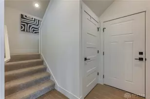1464 Triple Crown Wy, Beavercreek Twp, OH 45385 - Photo 27