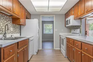 2394 E Rahn Rd, Kettering, OH 45440 - Photo 9