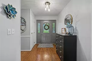1250 Kentshire Dr, Dayton, OH 45459 - Photo 5