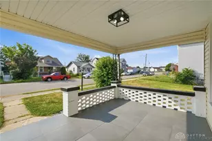 37 Paw Paw St, Dayton, OH 45404 - Photo 5