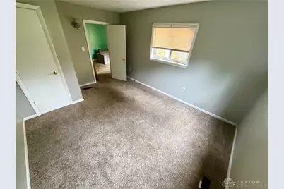 2896 Wylie Drive, Fairborn, OH 45324 - Photo 9