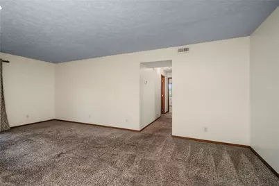 3942 Mack Rd Unit 15, Fairfield Township, OH 45014 - Photo 11