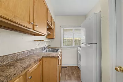 2708 Coronette Avenue, Harrison Twp, OH 45414 - Photo 13
