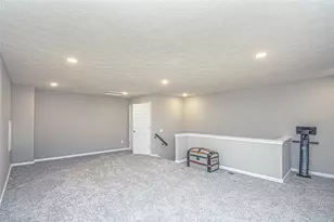 1686 Glade Valley Dr, Washington Twp, OH 45458 - Photo 33