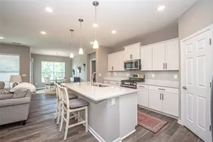 1686 Glade Valley Dr, Washington Twp, OH 45458 - Photo 13