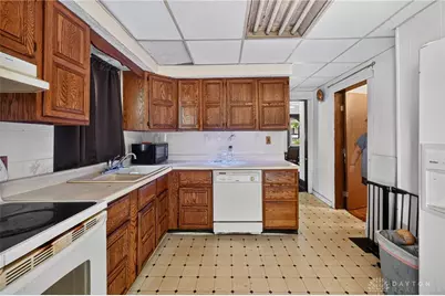 907 Saint Nicholas Avenue, Dayton, OH 45410 - Photo 13