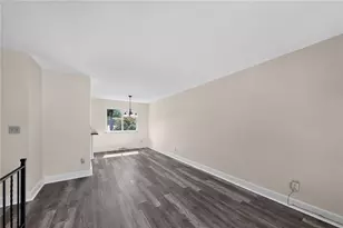 11260 Pippin Rd, Colerain Township, OH 45231 - Photo 13