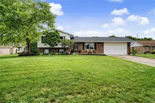 135 Baker Ln, Franklin Twp, OH 45005 - Photo 1