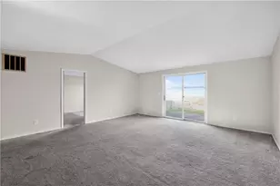 7880 Waterton Ct, Dayton, OH 45426 - Photo 7