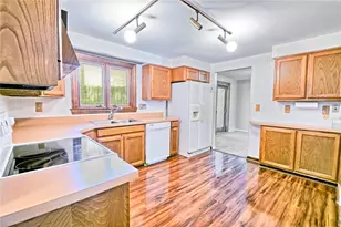 3559 Strathmoor Dr, Kettering, OH 45429 - Photo 9