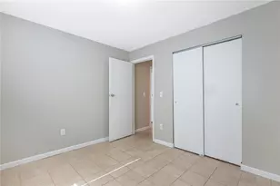 5625 Coach Dr, Kettering, OH 45440 - Photo 13