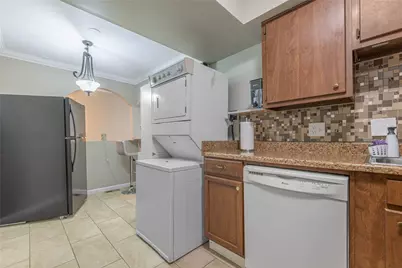 5625 Coach Drive #B, Kettering, OH 45440 - Photo 11