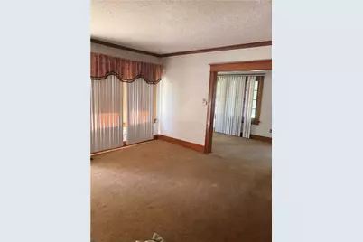 401 Willowwood Drive, Dayton, OH 45405 - Photo 5