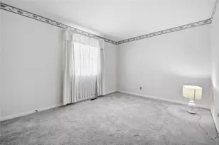 1020 S Elm St, West Carrollton, OH 45449 - Photo 23