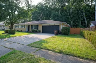 673 Fredricksburg Dr, Harrison Twp, OH 45415 - Photo 3