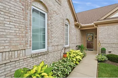 6874 Lorien Woods Drive, Miamisburg, OH 45459 - Photo 5