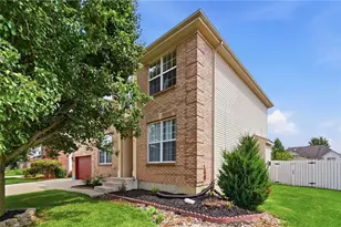6088 Oak Ridge Dr, Huber Heights, OH 45424 - Photo 3