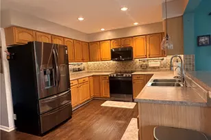 1940 Michelle Ln, Middletown, OH 45044 - Photo 11