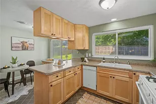 3737 Saranac Dr, Dayton, OH 45429 - Photo 17
