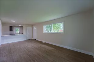 5193 Fortman Dr, Jefferson Twp, OH 45417 - Photo 5