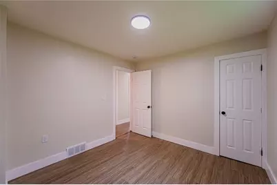 5193 Fortman Drive, Jefferson Twp, OH 45417 - Photo 15