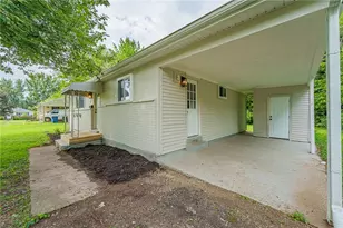 5193 Fortman Dr, Jefferson Twp, OH 45417 - Photo 3