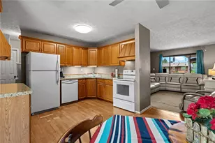 1969 Vermont Dr, Xenia, OH 45385 - Photo 7