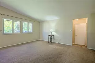 5932 Pine Glen Ln, Dayton, OH 45424 - Photo 7