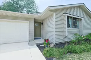 5932 Pine Glen Ln, Dayton, OH 45424 - Photo 3