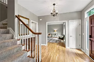 866 Miami Ridge Dr, Loveland, OH 45140 - Photo 3